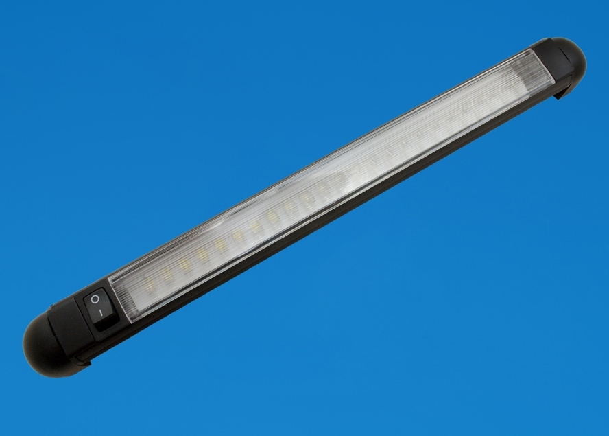 led 6" rail light black surround warm white leds 24v (copy)