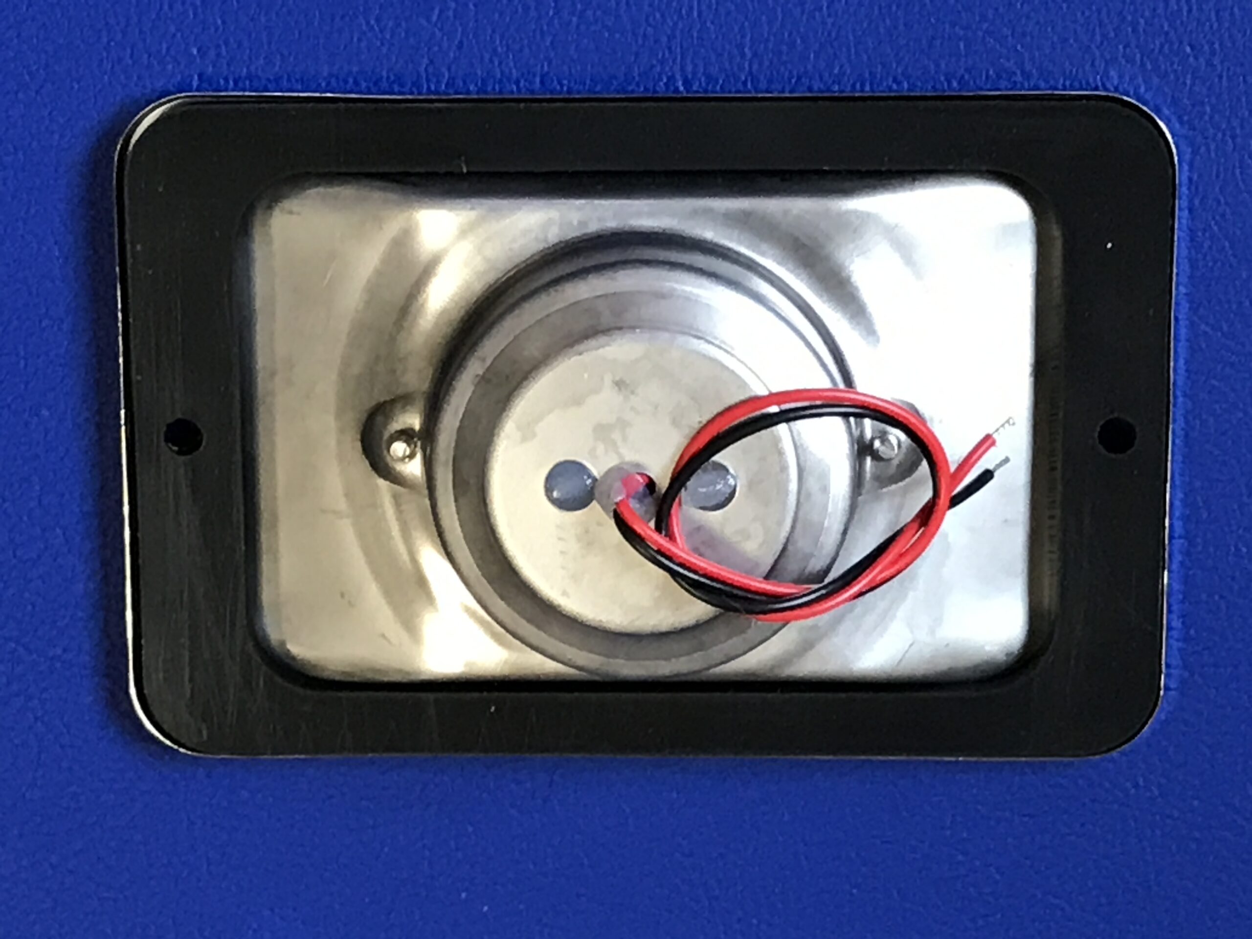 LED Transom Stern Light - Flush Mount Natural Cool White LEDs - 12VDC - Image 2
