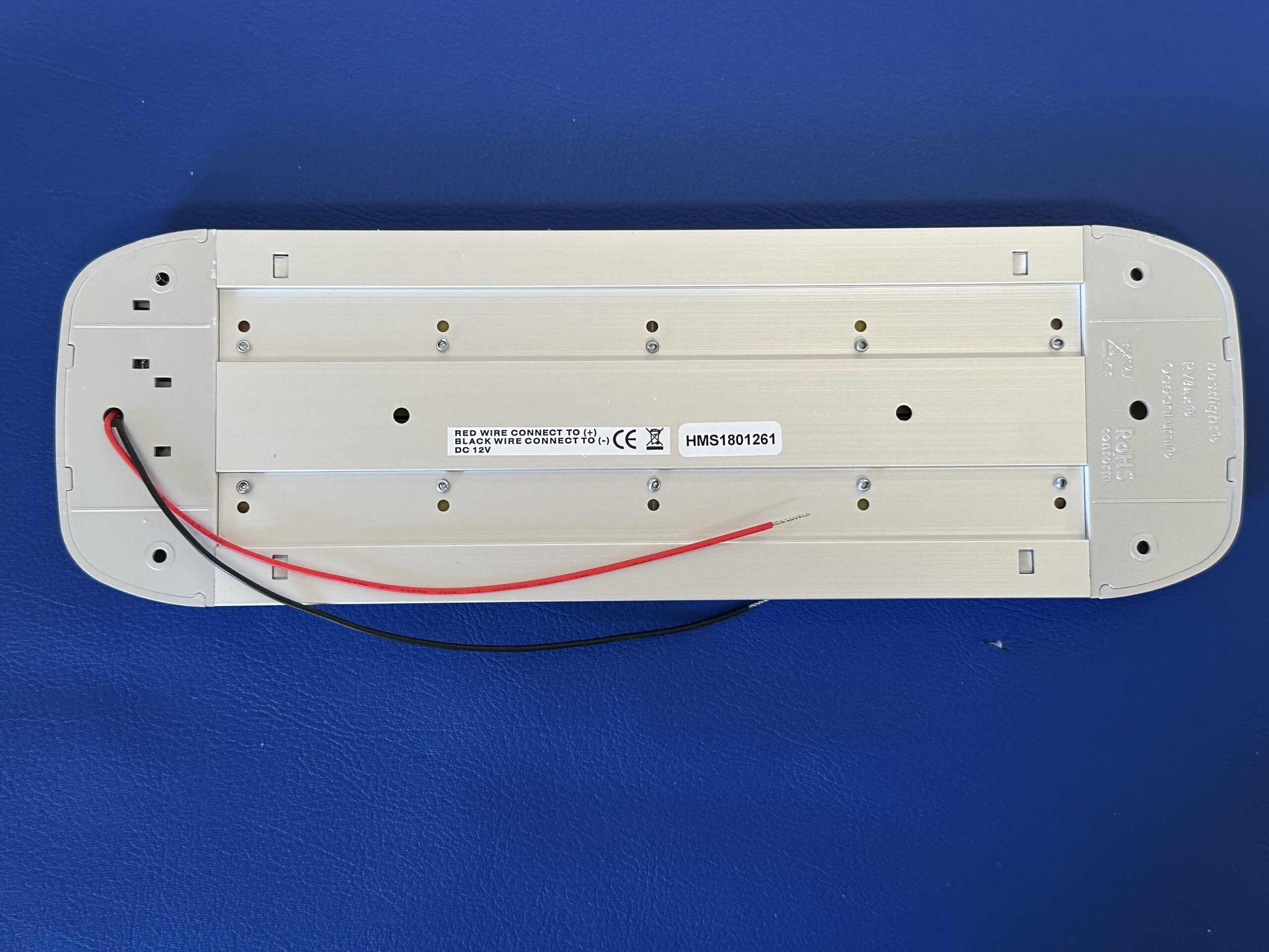 LED Slab Light - Silver Surround - Switched - 30cm - Cool White LEDs - 12VDC - Image 2